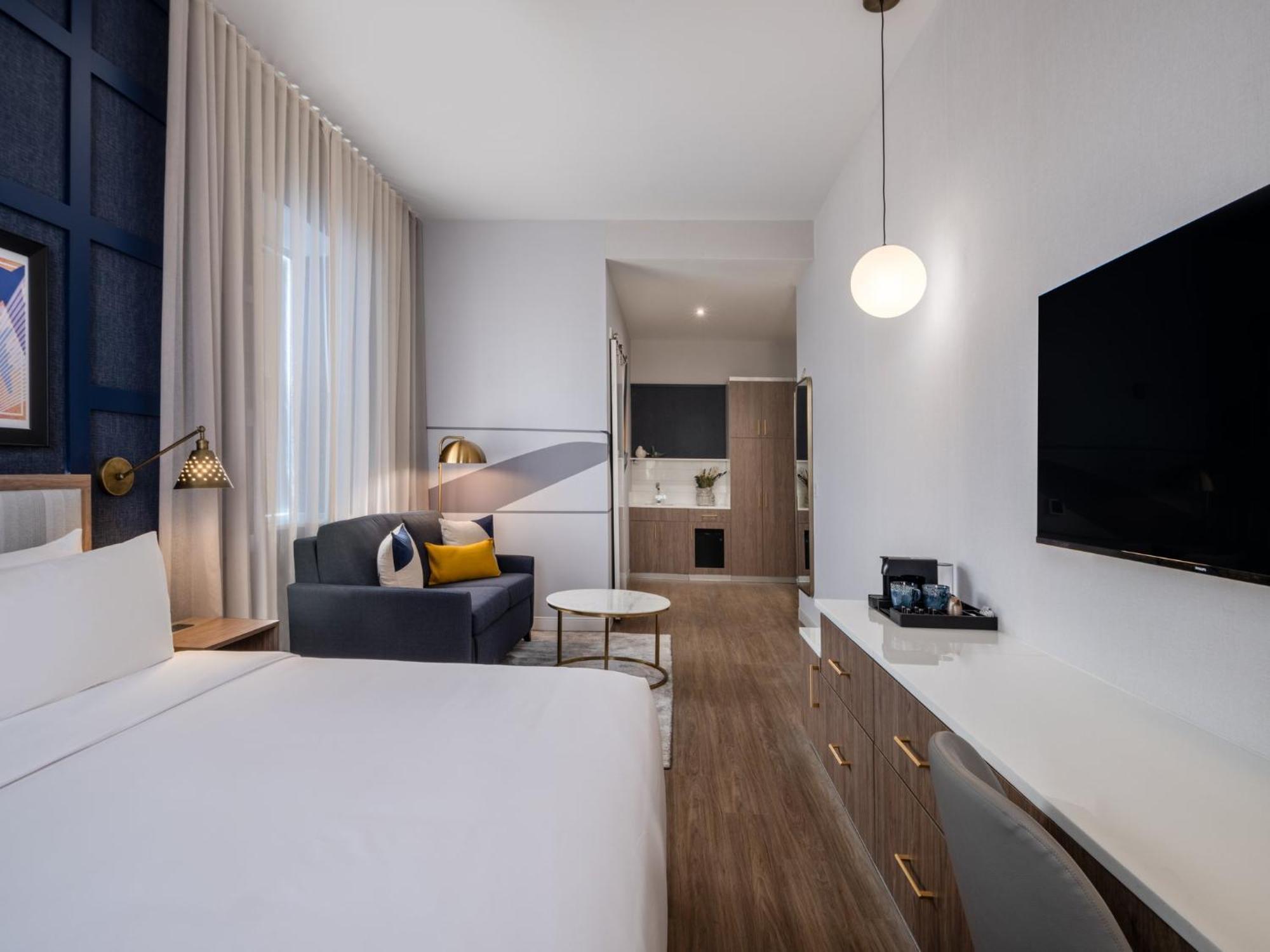 Voco Fiorello - Laguardia East By Ihg Нью-Йорк Экстерьер фото